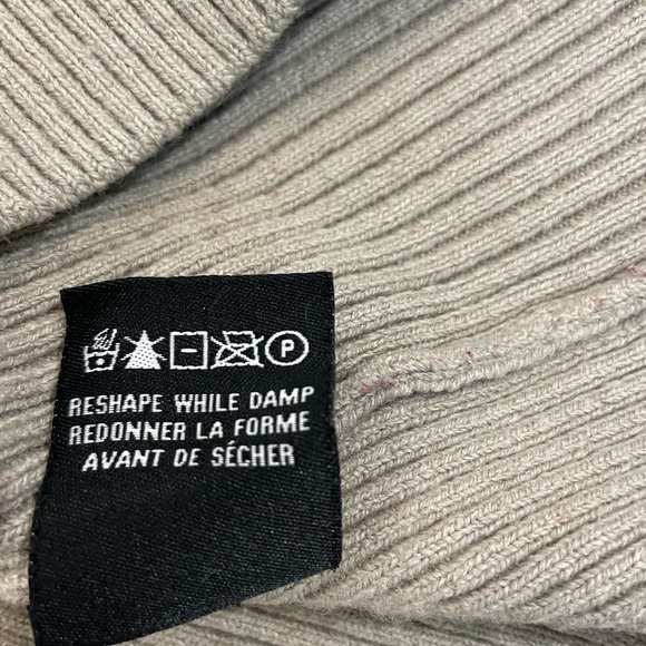 Le Chateau Tunic Sweater, Long Sleeve, Cowl Neck, Beige, Size Small W Belt - Picture 7 of 8